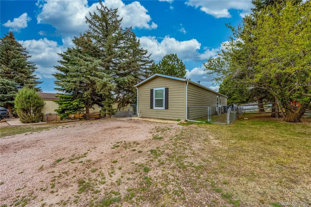 9669 Spruce Mountain Road Larkspur CO 80118