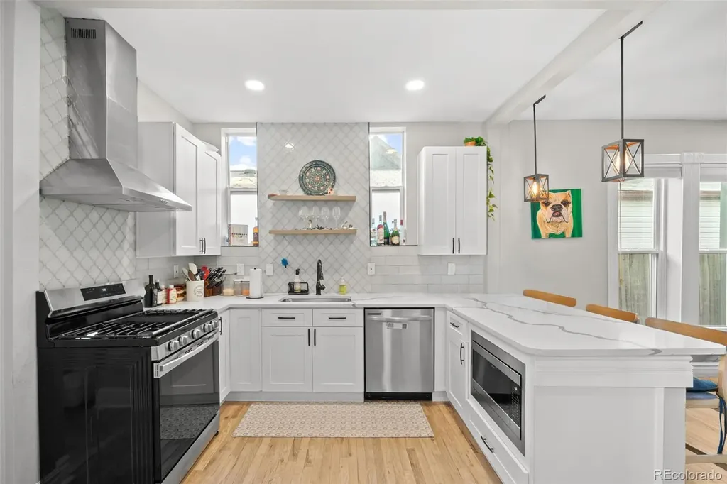 3233 N Marion Street Denver CO 80205