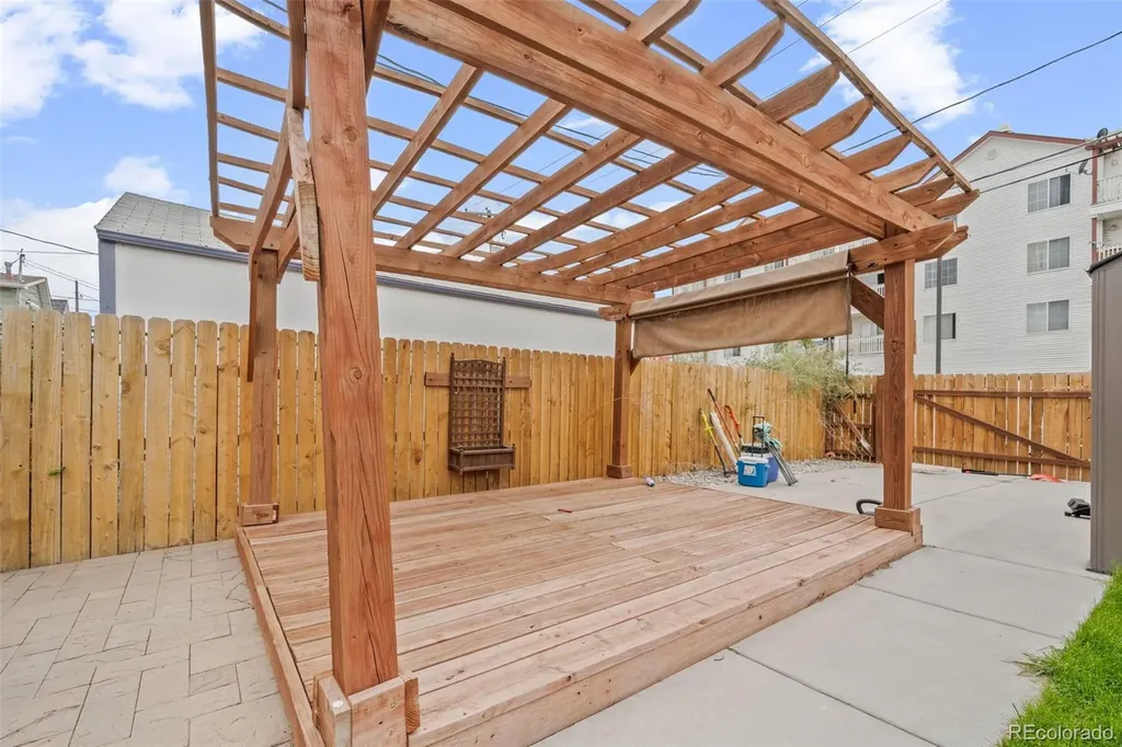 3233 N Marion Street Denver CO 80205