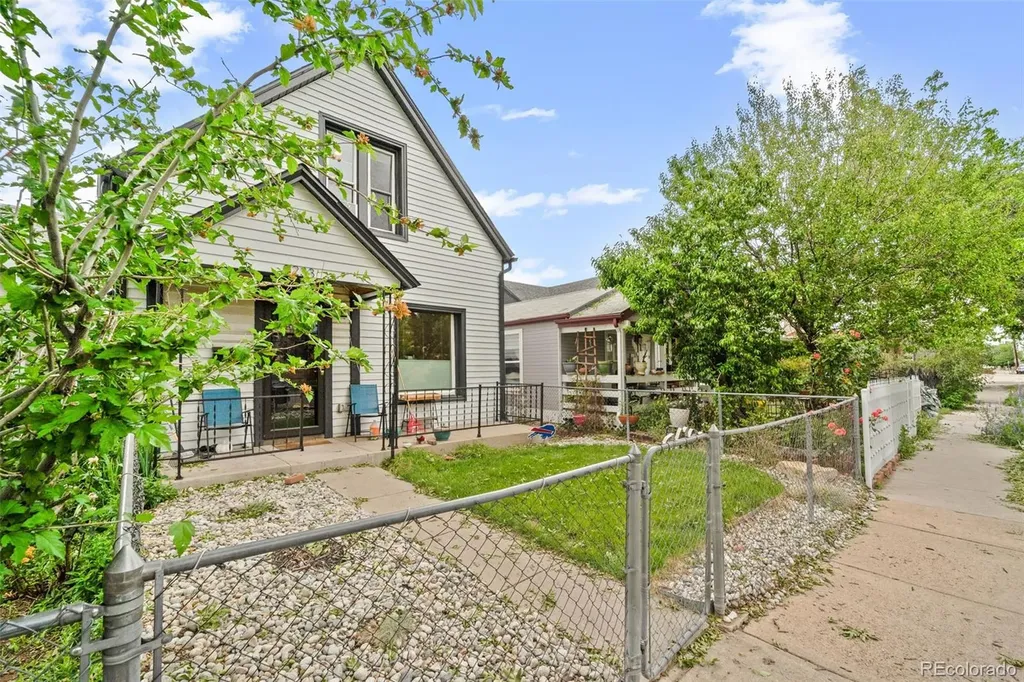 3233 N Marion Street Denver CO 80205