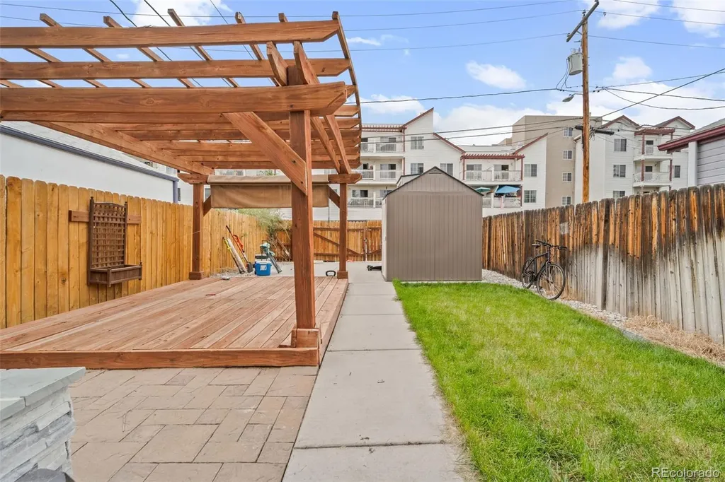 3233 N Marion Street Denver CO 80205