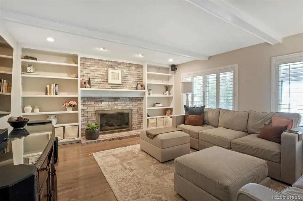 9061 Sunset Ridge Court Highlands Ranch CO 80126