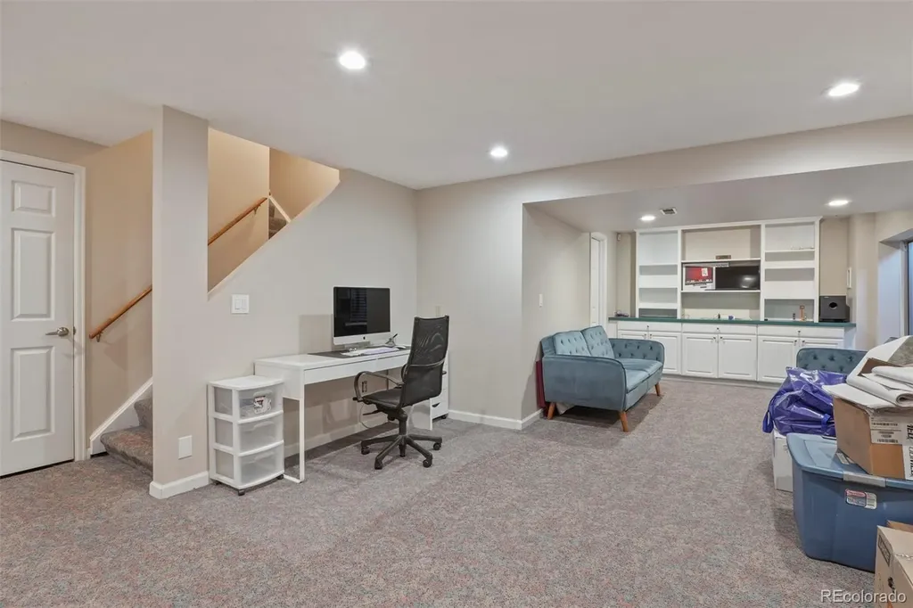 9061 Sunset Ridge Court Highlands Ranch CO 80126