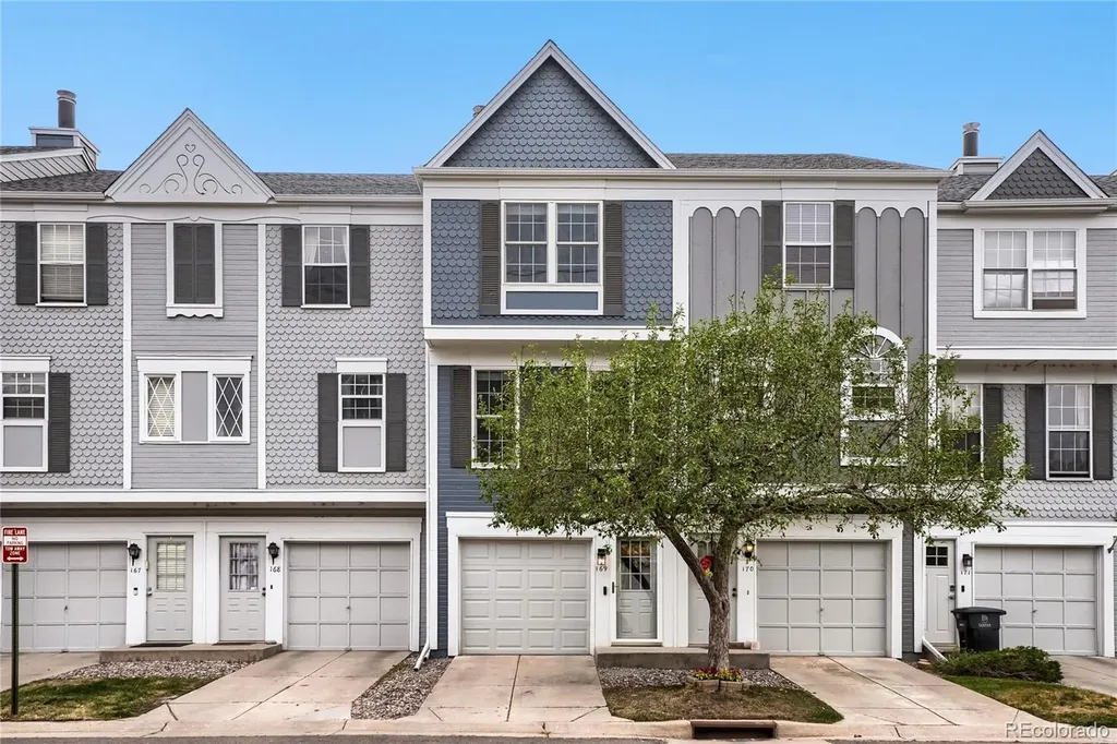 Denver CO, 1699 S Trenton Street, Unit 169