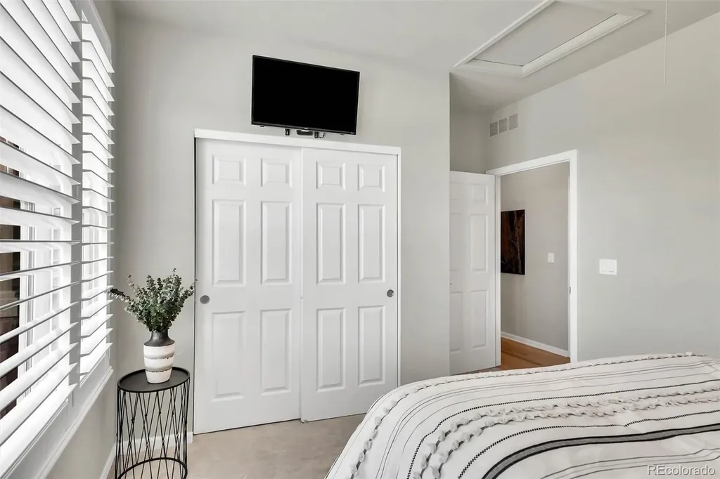 15922 Torreys Way Broomfield CO 80023