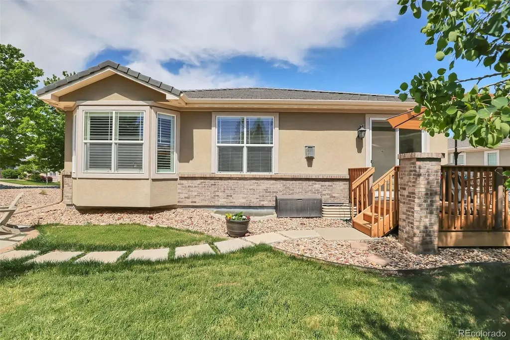 15922 Torreys Way Broomfield CO 80023