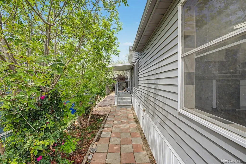 2550 W 96th Avenue Denver CO 80260