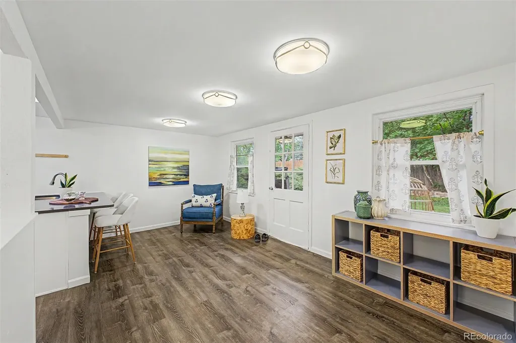 3076 S Holly Place Denver CO 80222