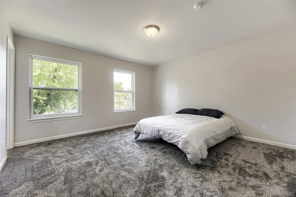 1026 Mobile Street Aurora CO 80011