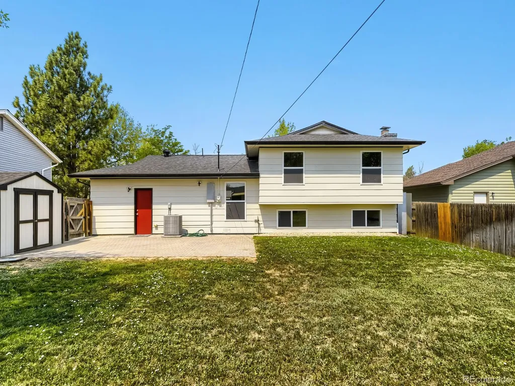 1026 Mobile Street Aurora CO 80011