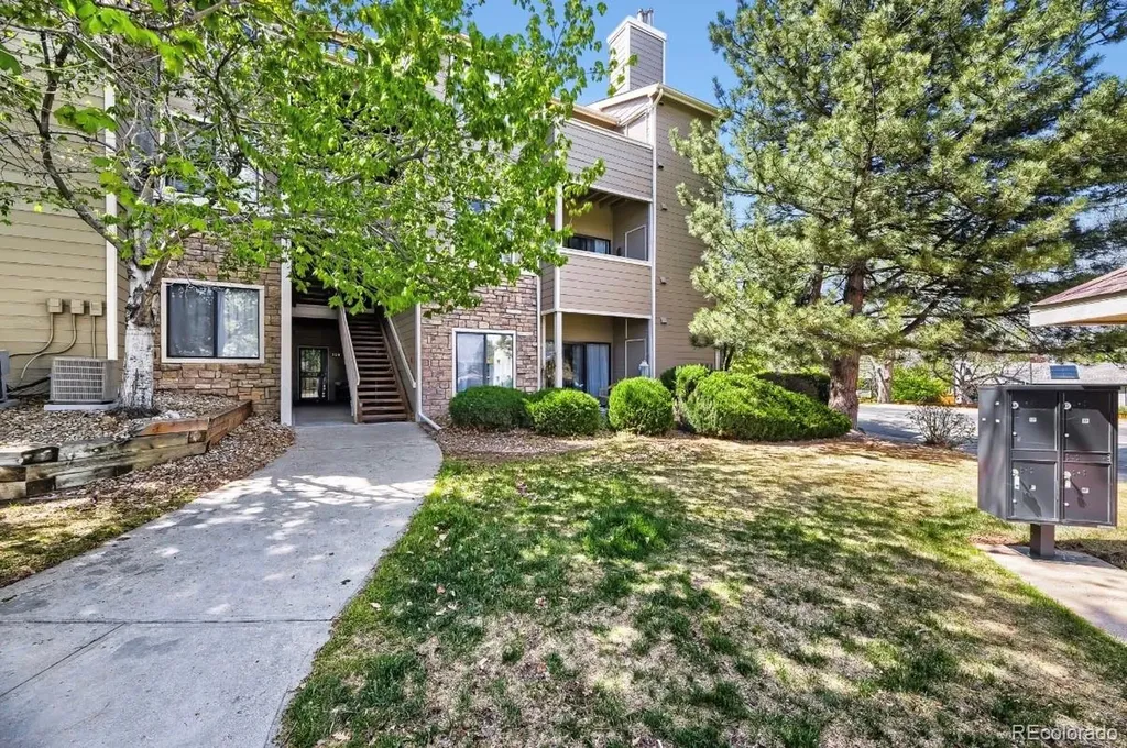 7388 S Alkire Street Littleton CO 80127