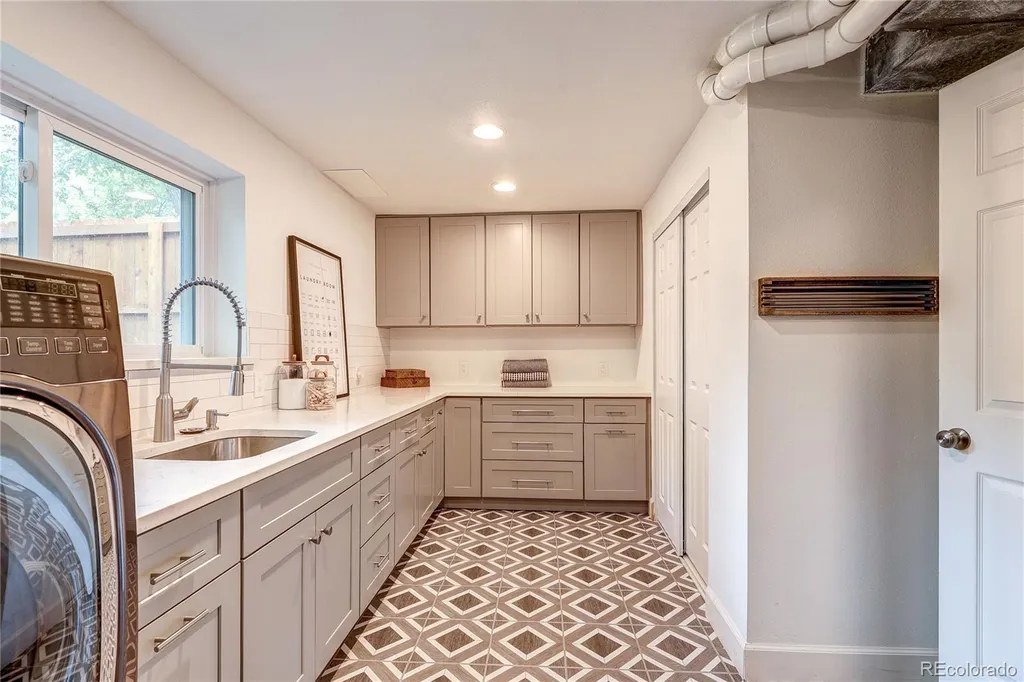 7223 S Clarkson Street Littleton CO 80122