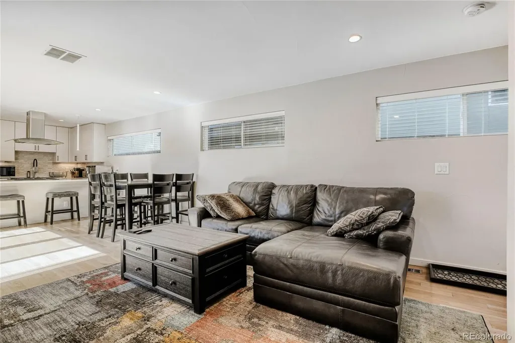 1417 Irving Street Denver CO 80204