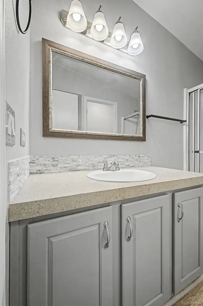 129 Ponderosa Circle Golden CO 80401