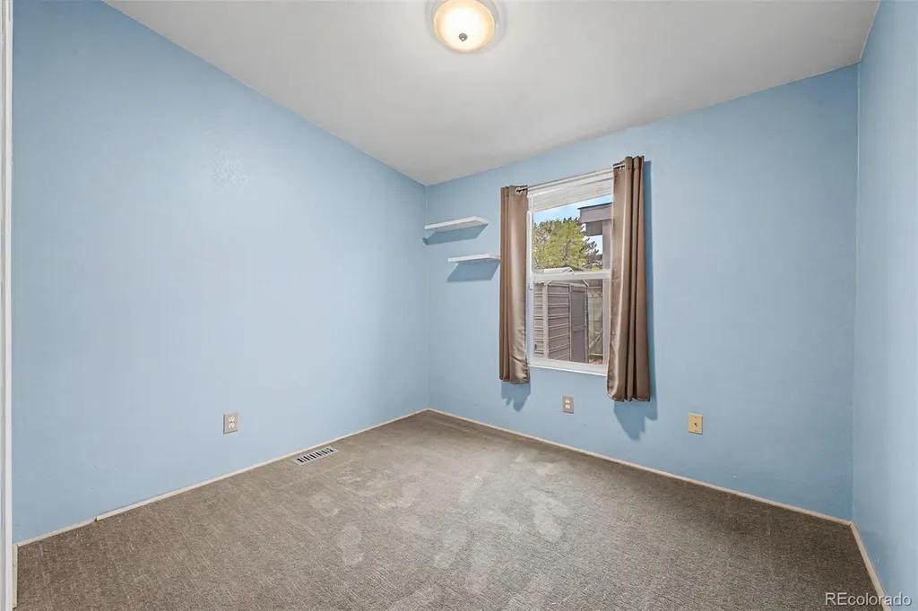 129 Ponderosa Circle Golden CO 80401