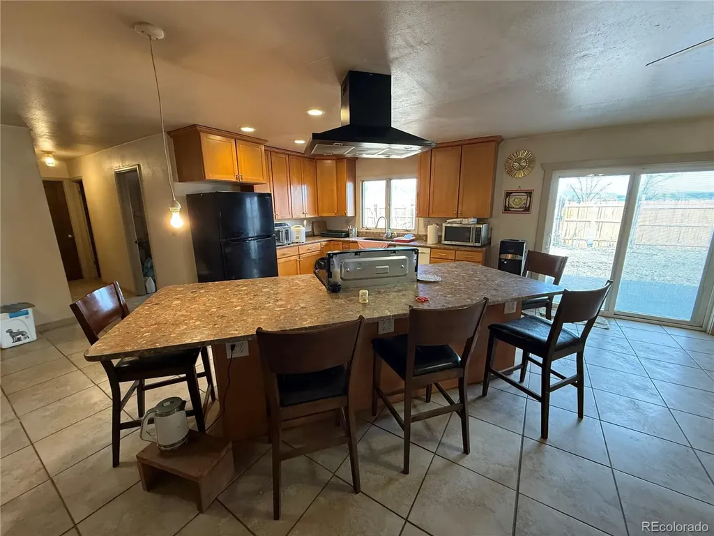 16851 County Road Ee Blanca CO 81223