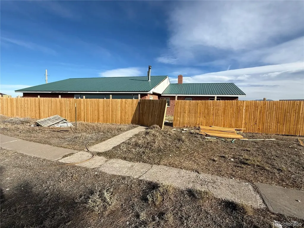 16851 County Road Ee Blanca CO 81223