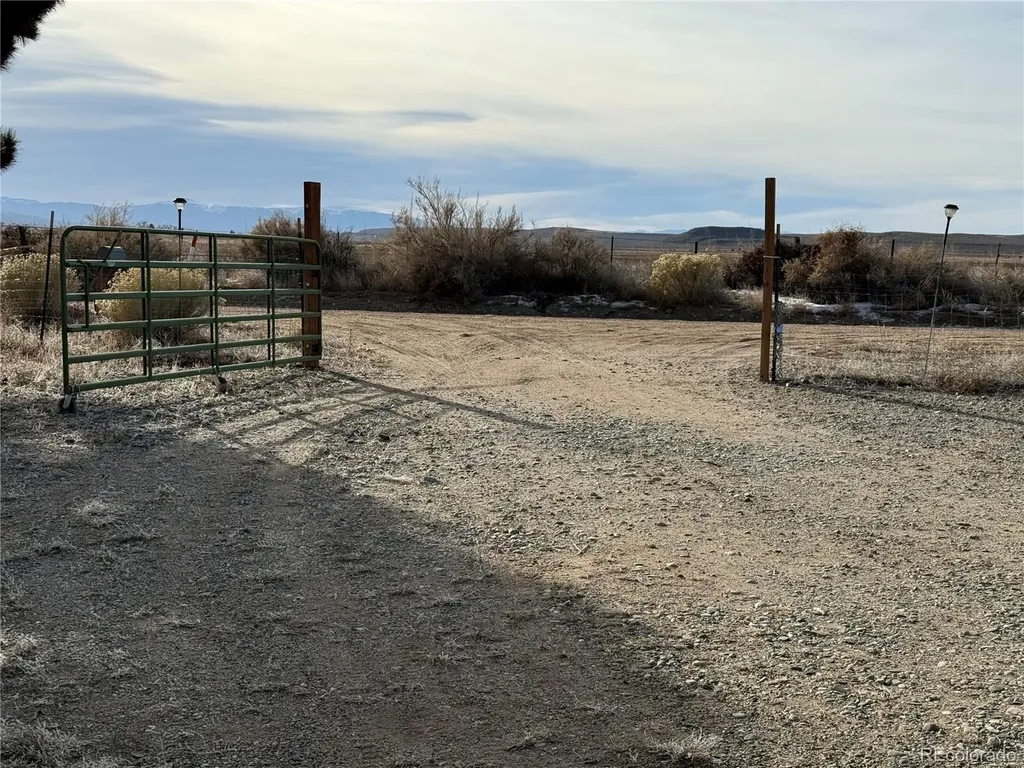 16851 County Road Ee Blanca CO 81223