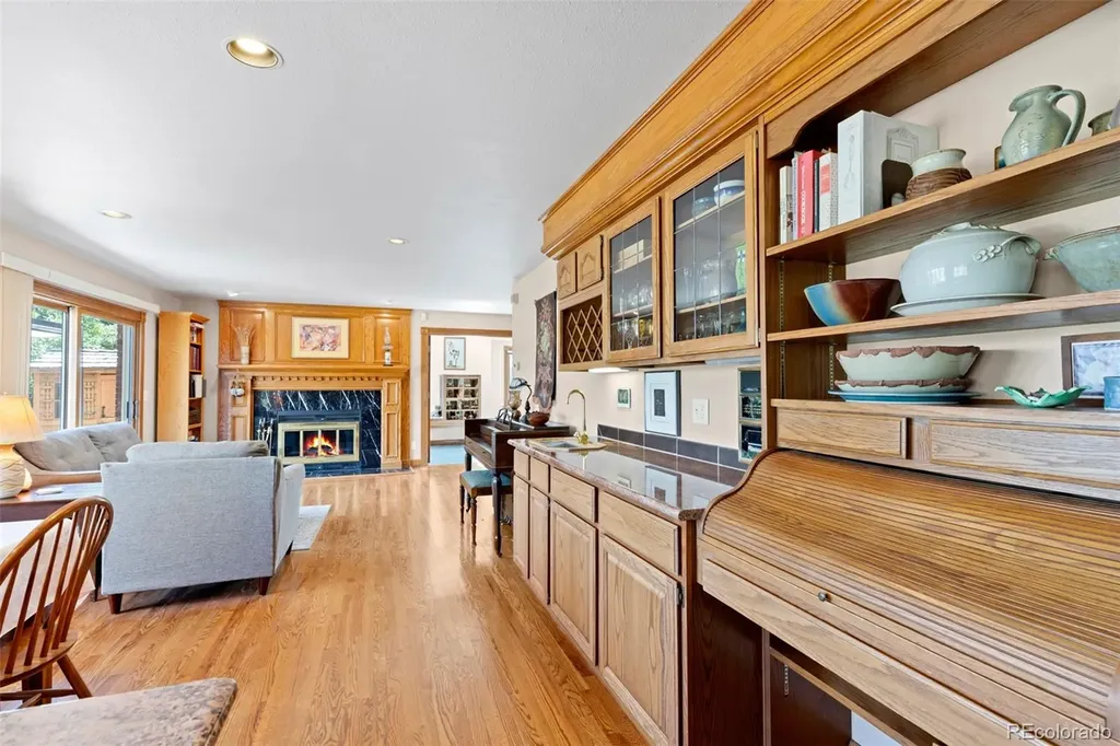 1147 Twin Peaks Circle Longmont CO 80503