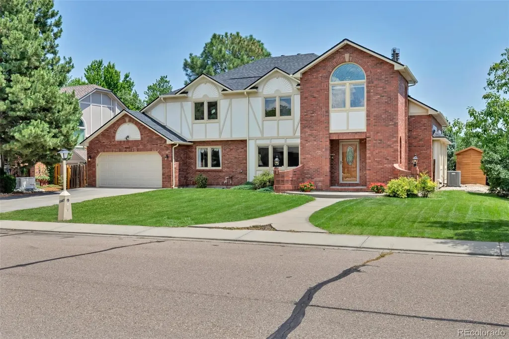 1147 Twin Peaks Circle Longmont CO 80503
