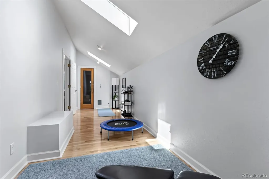 1147 Twin Peaks Circle Longmont CO 80503