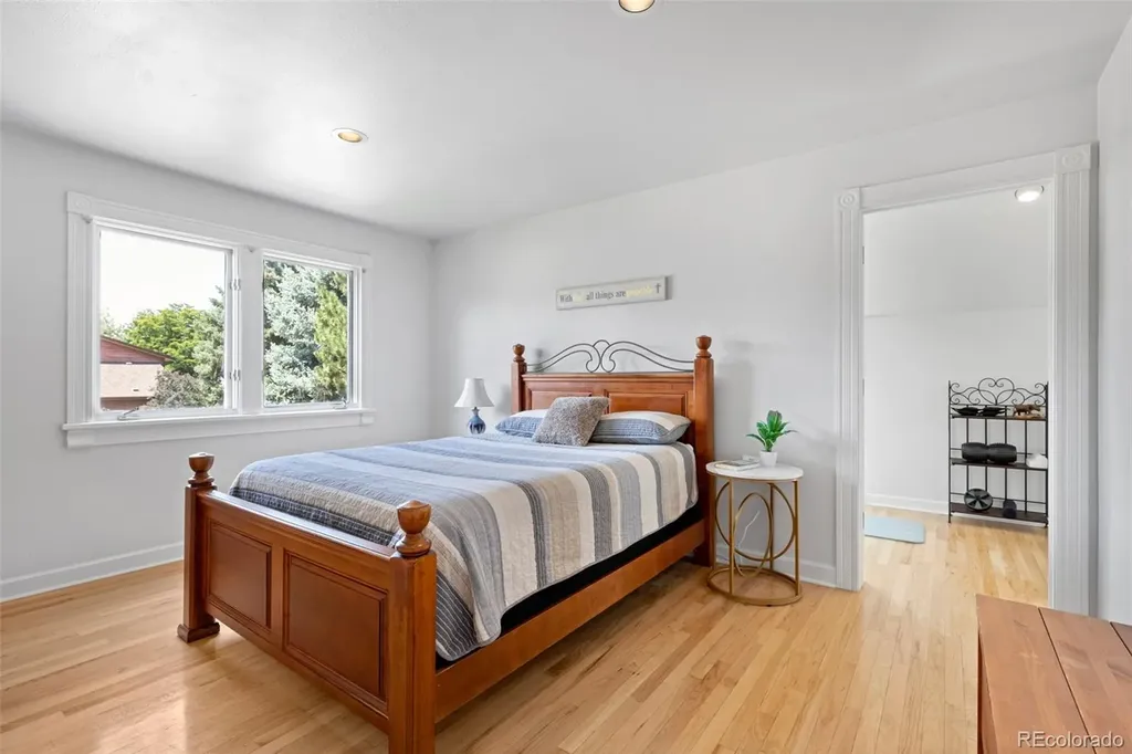 1147 Twin Peaks Circle Longmont CO 80503