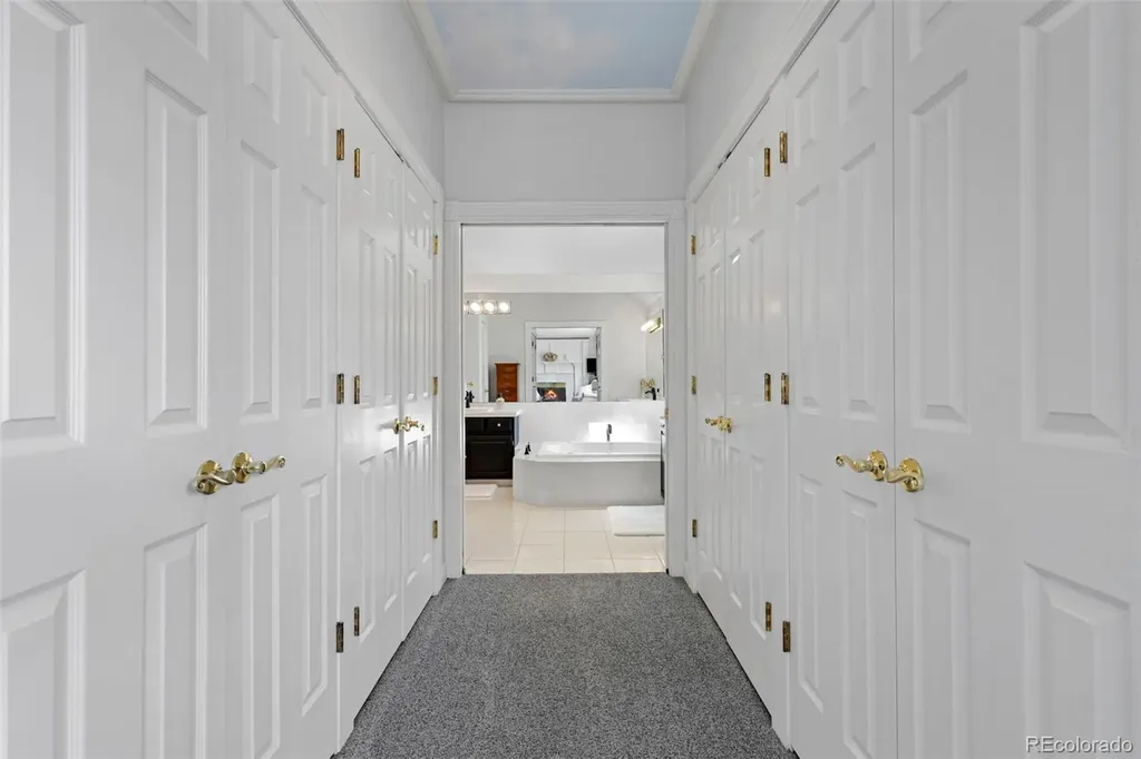 1147 Twin Peaks Circle Longmont CO 80503