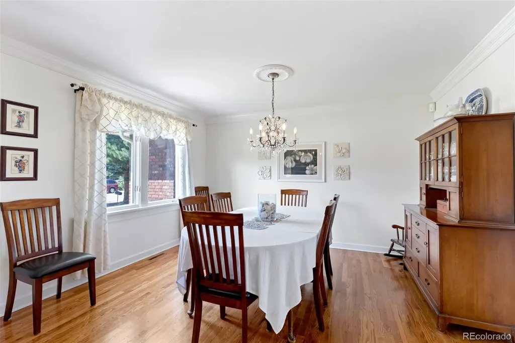 1147 Twin Peaks Circle Longmont CO 80503