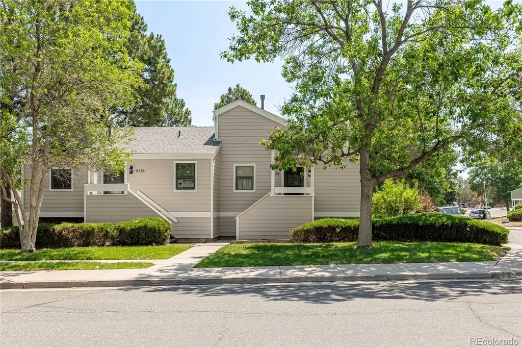 4138 S Rifle Way Aurora CO 80013