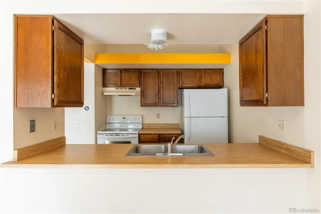 4138 S Rifle Way Aurora CO 80013