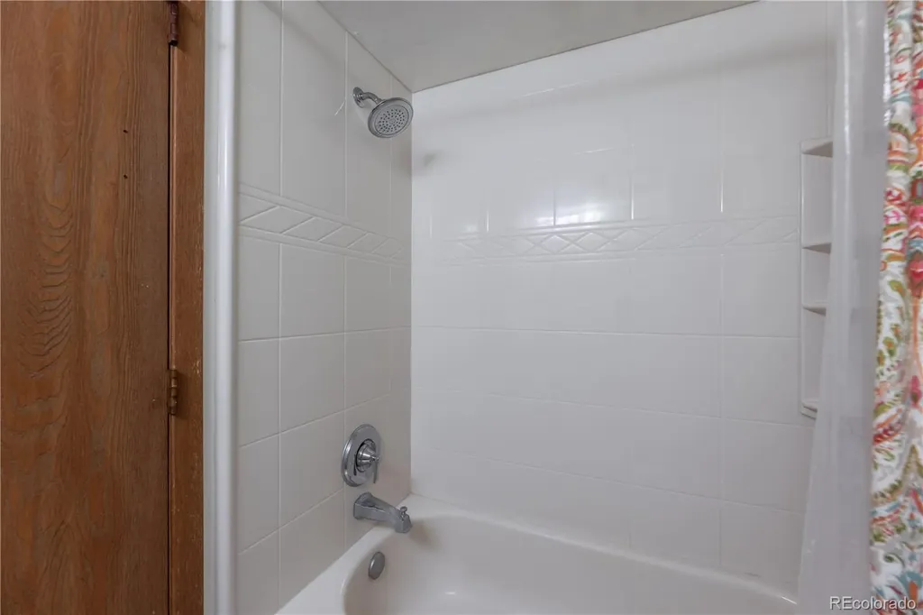 4138 S Rifle Way Aurora CO 80013