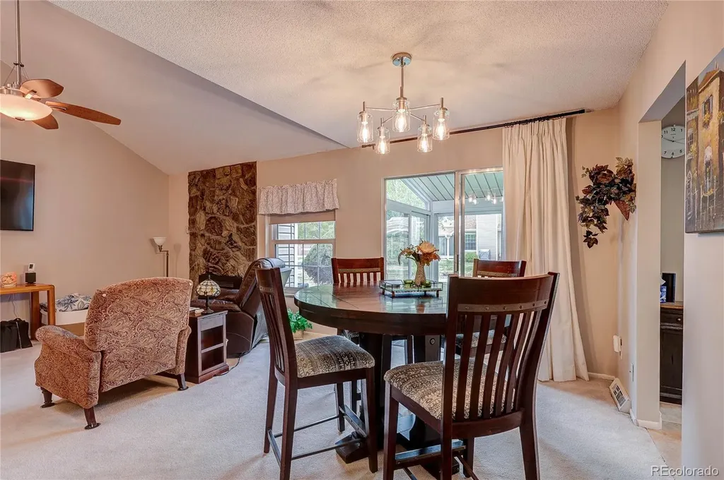 2784 S Heather Gardens Way Aurora CO 80014