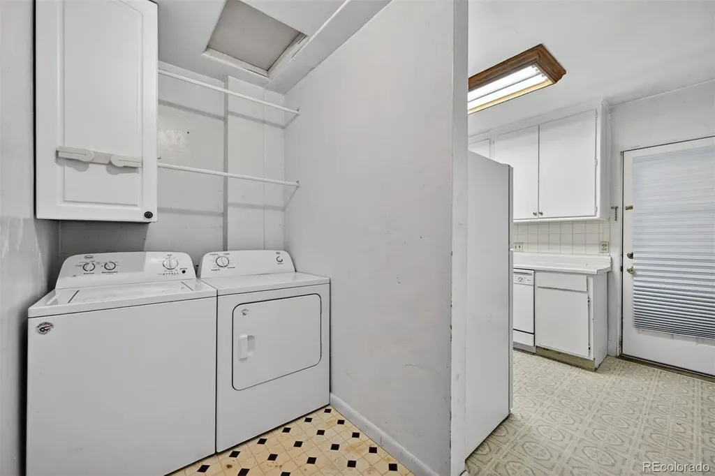 3051 S Downing Street Englewood CO 80113