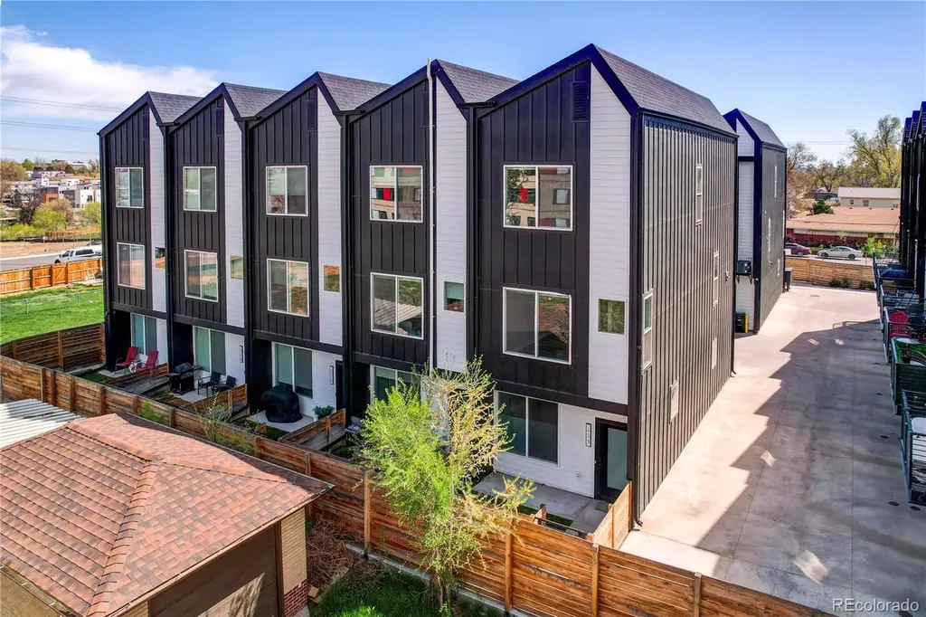 4925 W 10th Avenue Denver CO 80204
