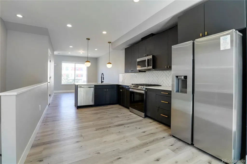 4925 W 10th Avenue Denver CO 80204