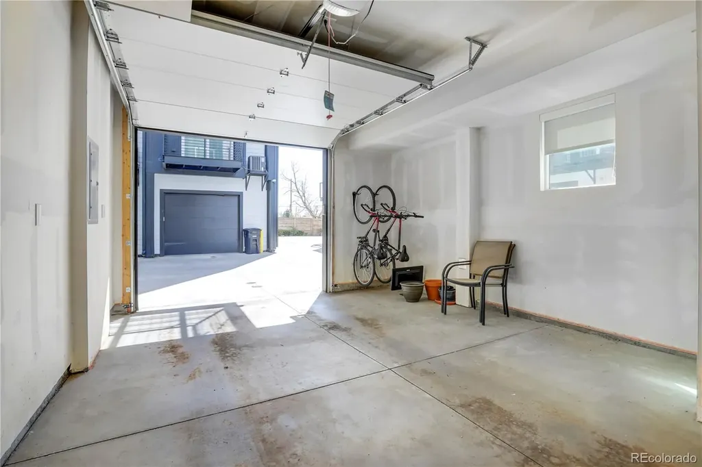 4925 W 10th Avenue Denver CO 80204