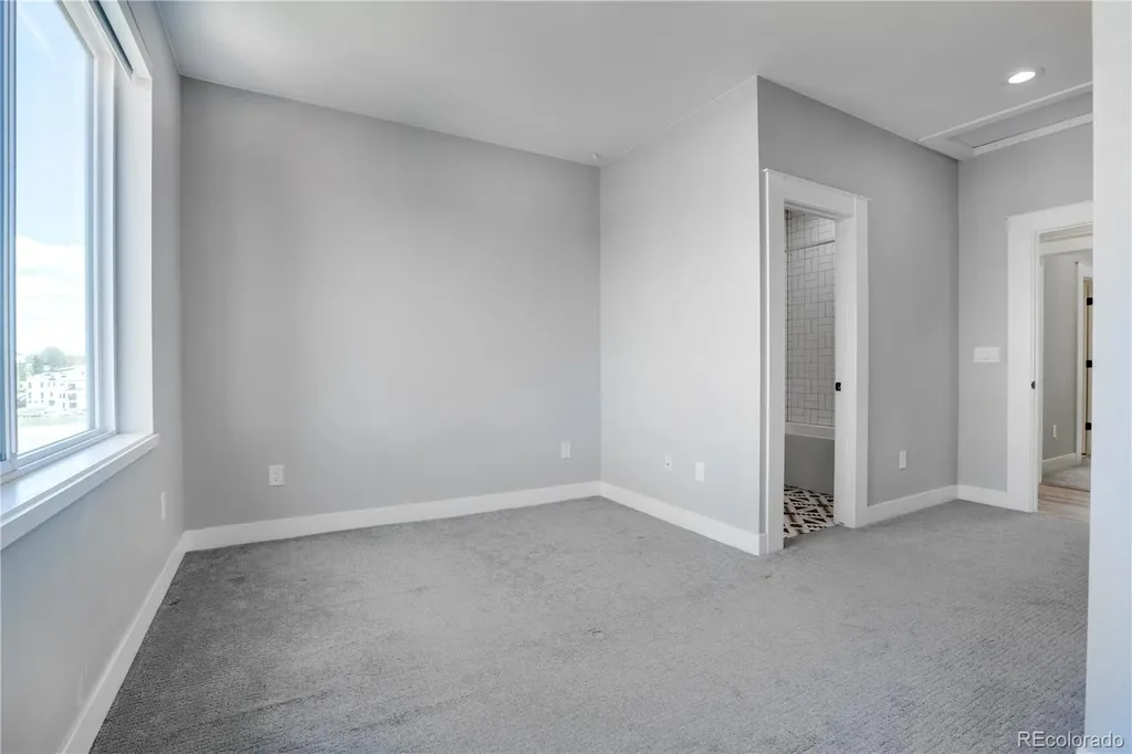 4925 W 10th Avenue Denver CO 80204