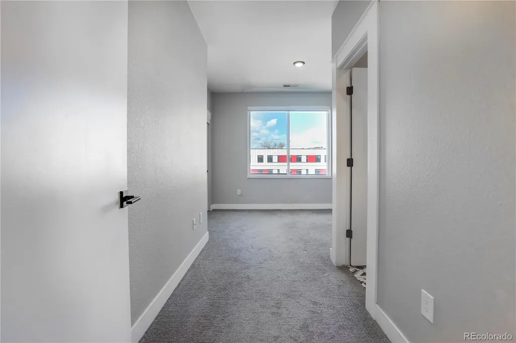 4925 W 10th Avenue Denver CO 80204
