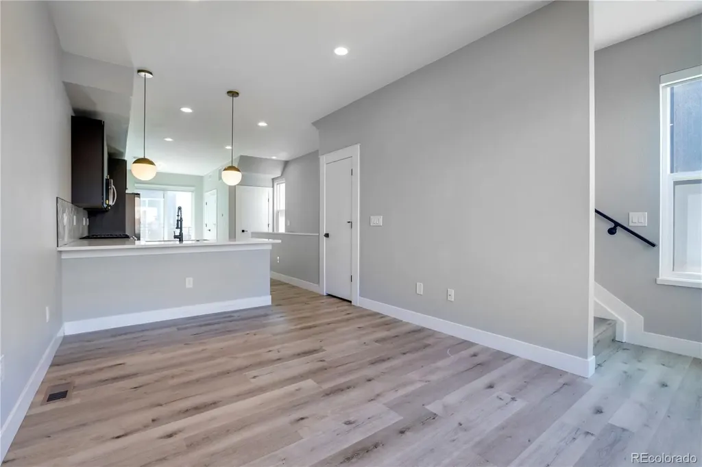 4925 W 10th Avenue Denver CO 80204
