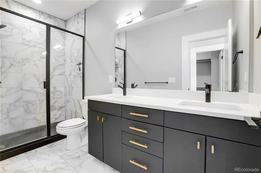 4925 W 10th Avenue Denver CO 80204