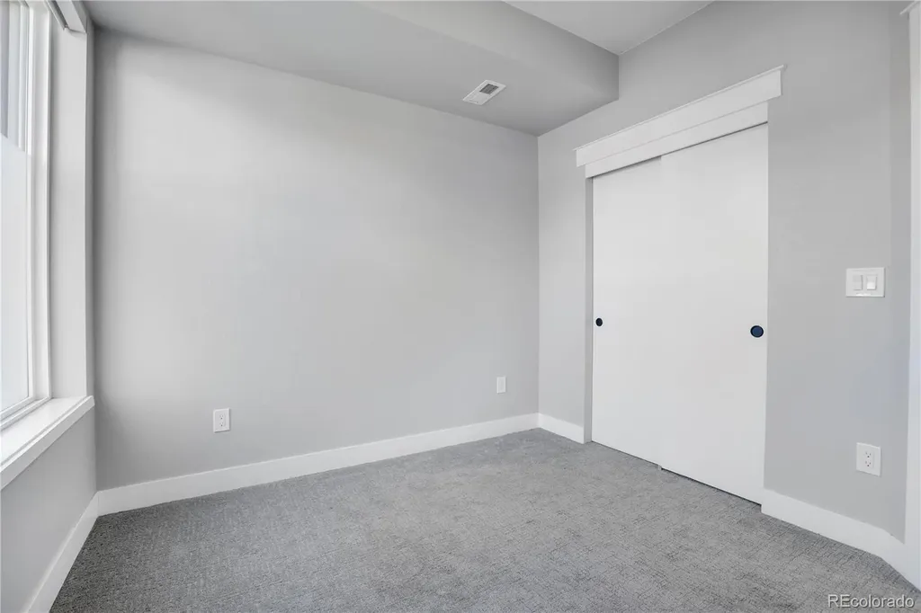 4925 W 10th Avenue Denver CO 80204