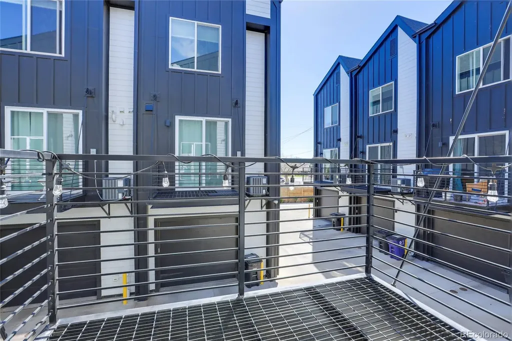 4925 W 10th Avenue Denver CO 80204