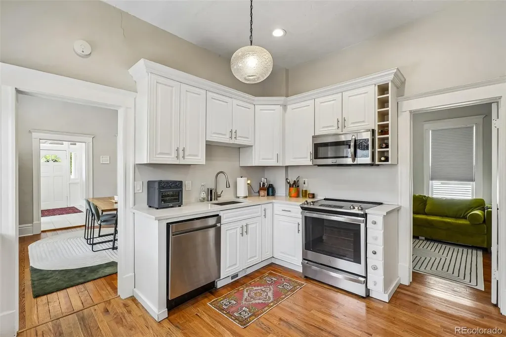 2118 W Colorado Avenue Colorado Springs CO 80904
