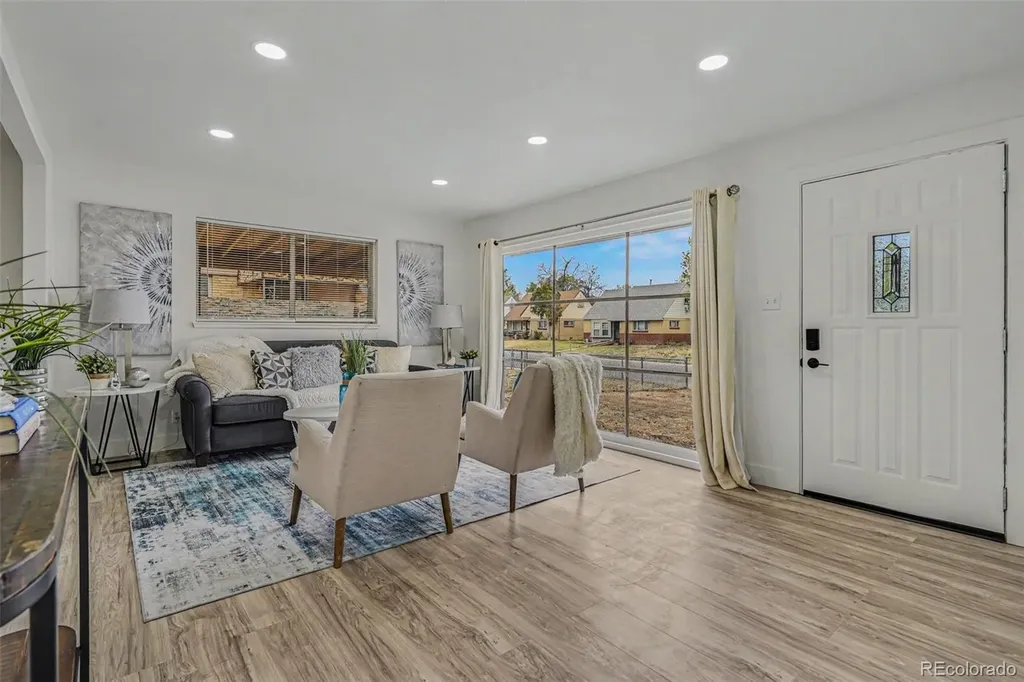 3790 Elm Street Denver CO 80207