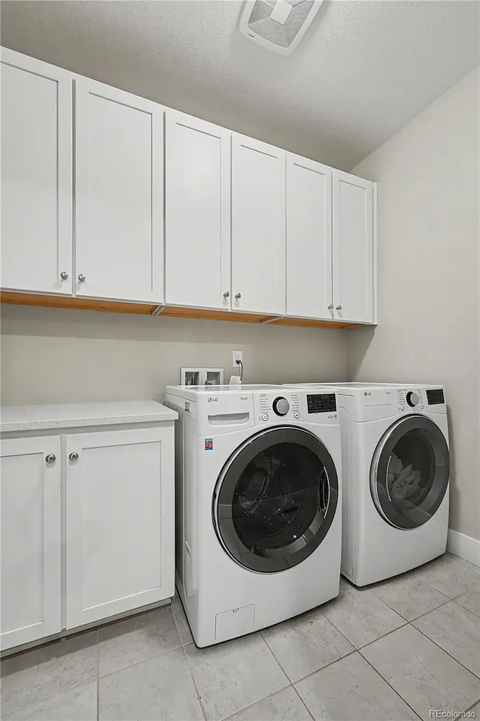9650 E 63rd Place Denver CO 80238