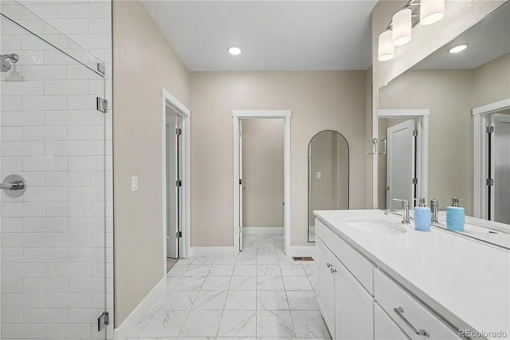 9650 E 63rd Place Denver CO 80238