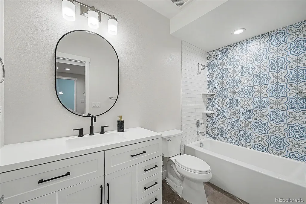 9650 E 63rd Place Denver CO 80238