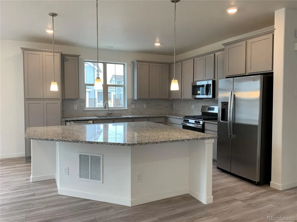 8376 Bijou Creek Avenue Littleton CO 80125