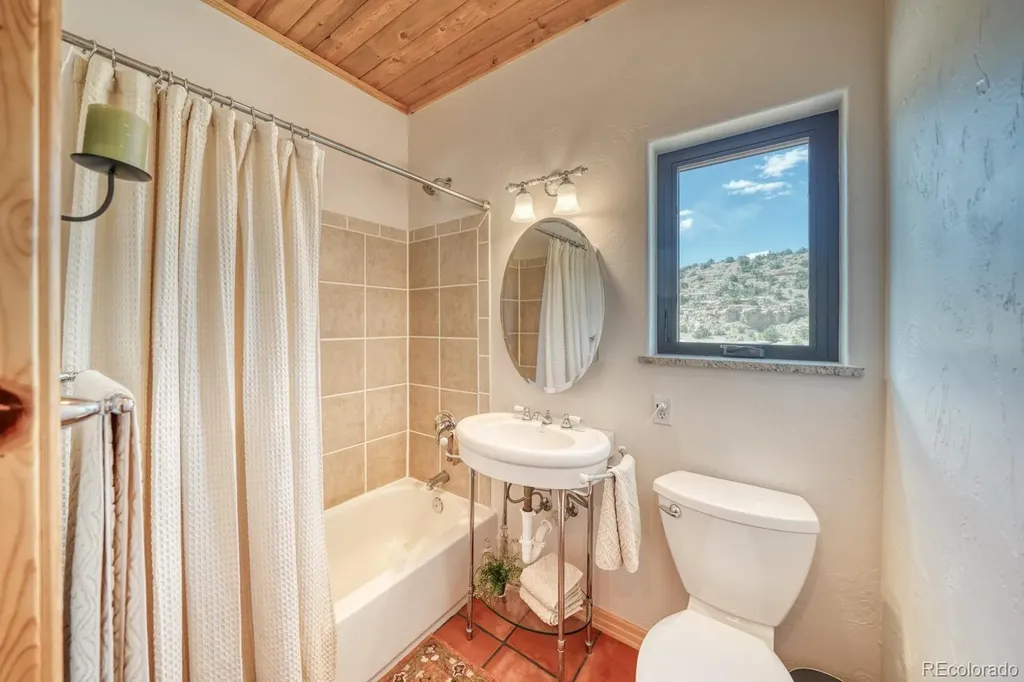 254 Bandito Trail Florence CO 81226
