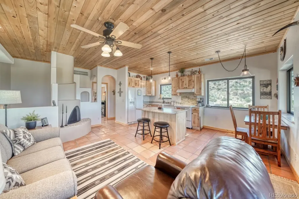 254 Bandito Trail Florence CO 81226